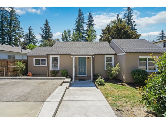 16122 NE GLISAN ST, PORTLAND, OR 97230 - Image 3c8bd33cc3fbd0df336c424a740ec1a4/693686232