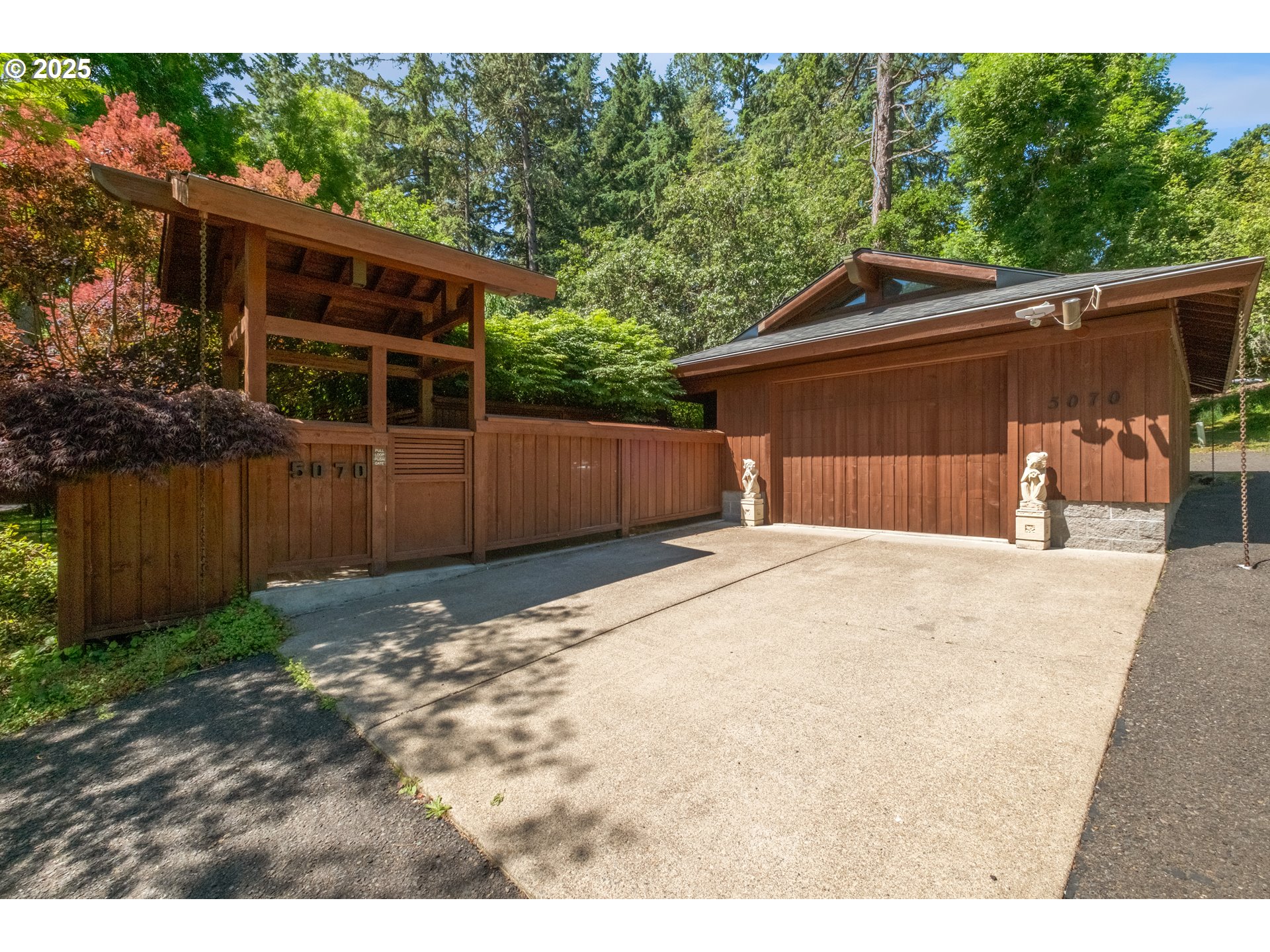 5070 FOX HOLLOW RD