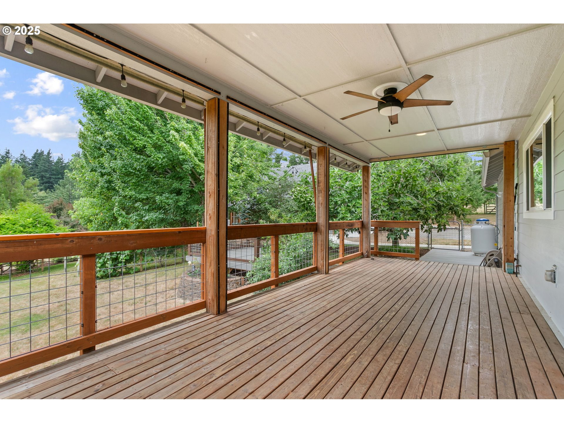 200 NE 319TH AVE