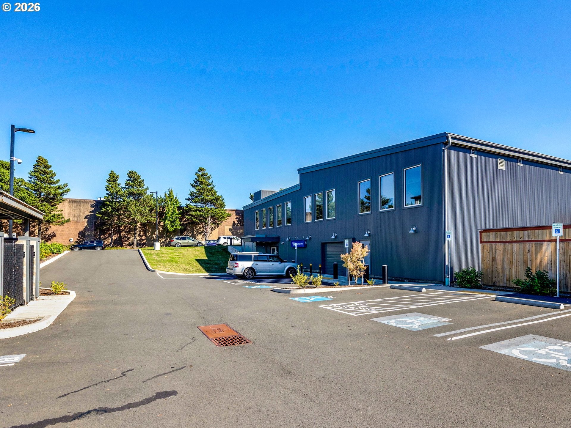 3196 MARINE DR