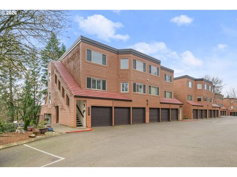 47 Oswego Summit Lake Oswego OR 97035