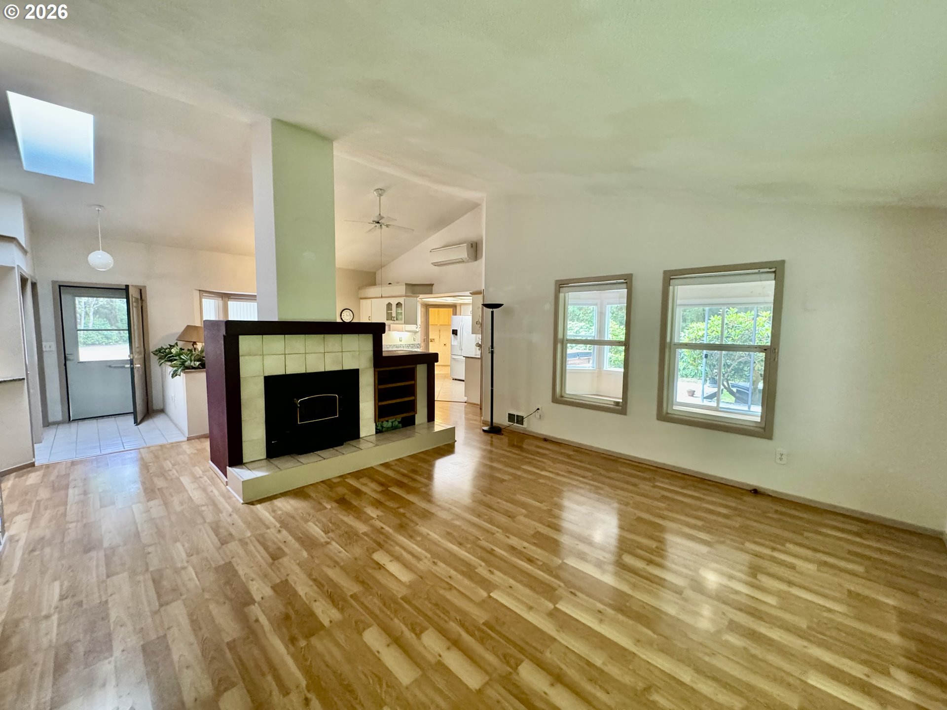 4830 DARLINGS LOOP