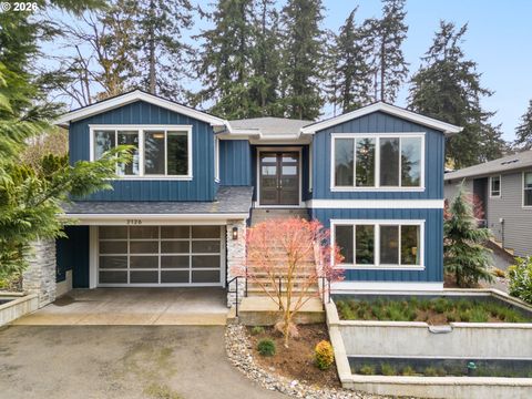 2126 WEMBLEY PL Lake Oswego OR 97034