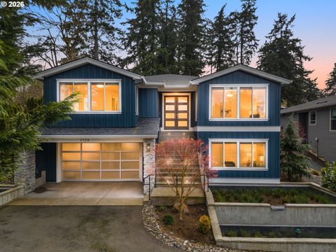 2126 WEMBLEY PL Lake Oswego OR 97034