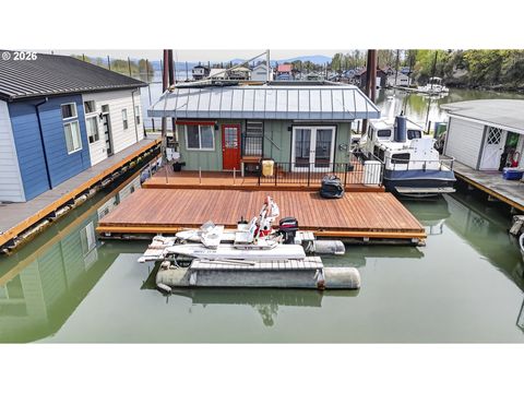 18989 NE Marine DR A7 Portland OR 97230