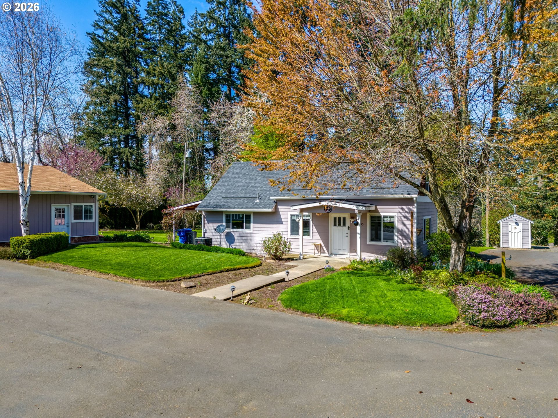 3249 64TH PL NE