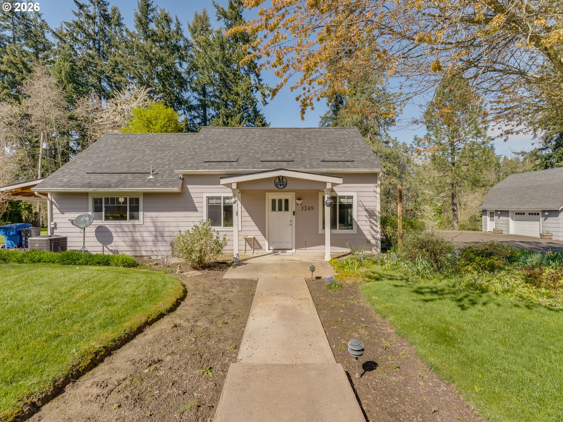 3249 64TH PL NE