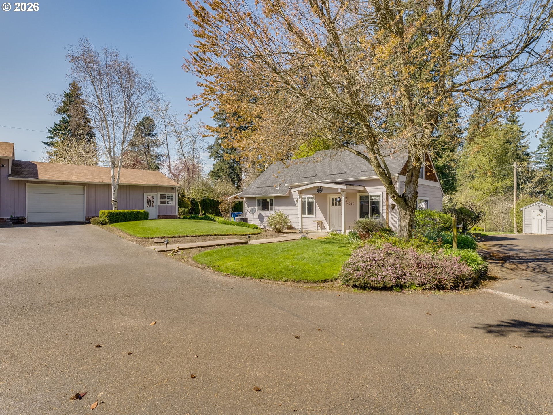 3249 64TH PL NE