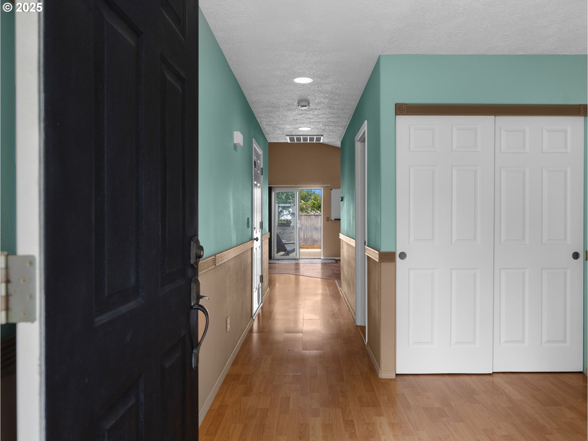 19017 WELLESLEY AVE