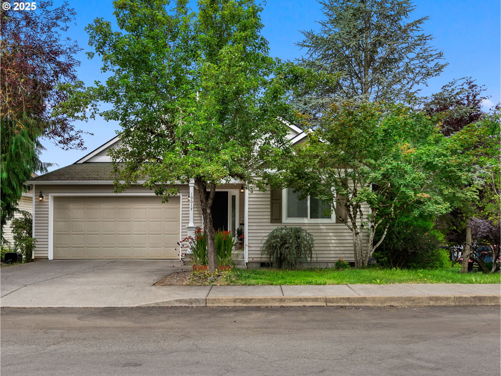 19017 WELLESLEY AVE
