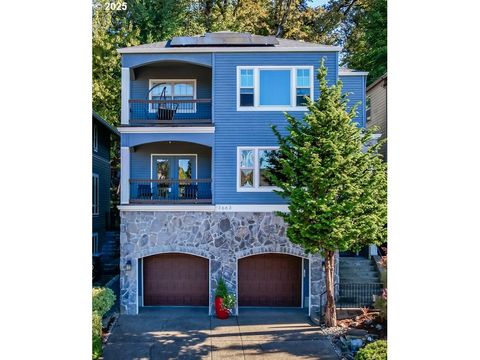 3663 LANDIS ST West Linn OR 97068