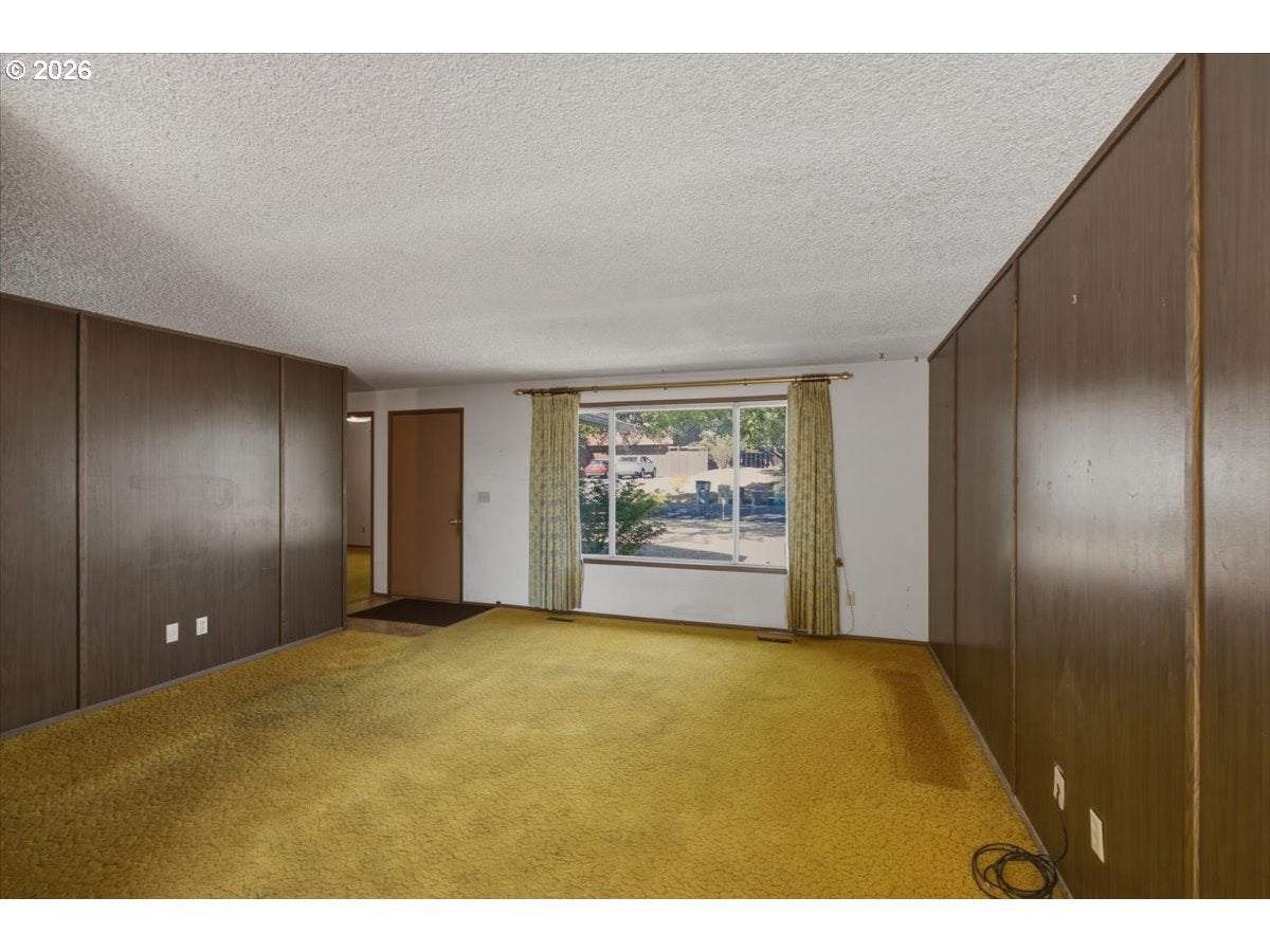 635 SW 56TH ST