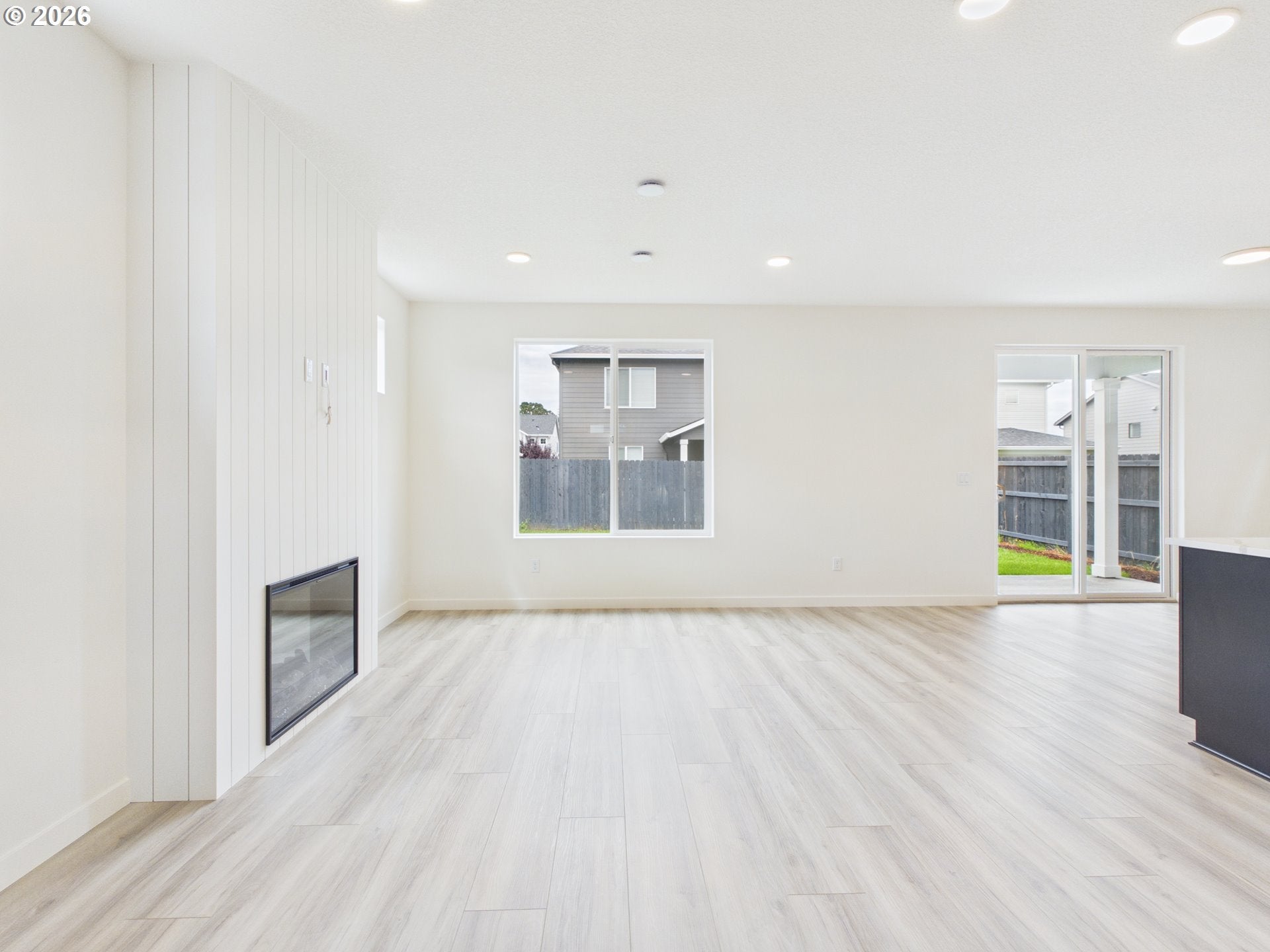 2018 NW 17TH PL