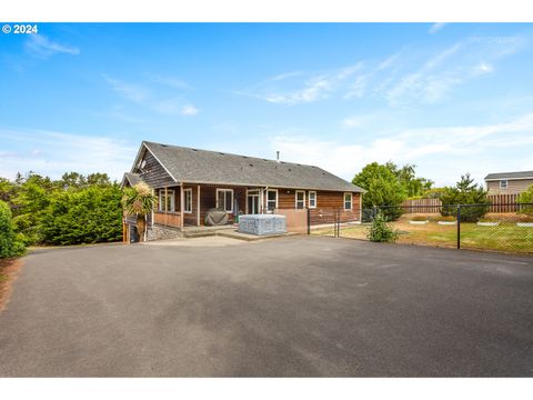 A home in Gearhart