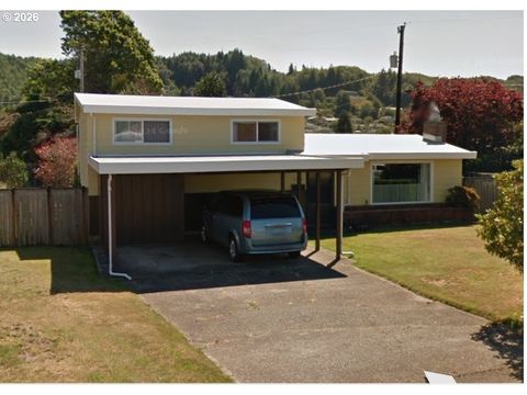 2350 HIGH ST Reedsport OR 97467
