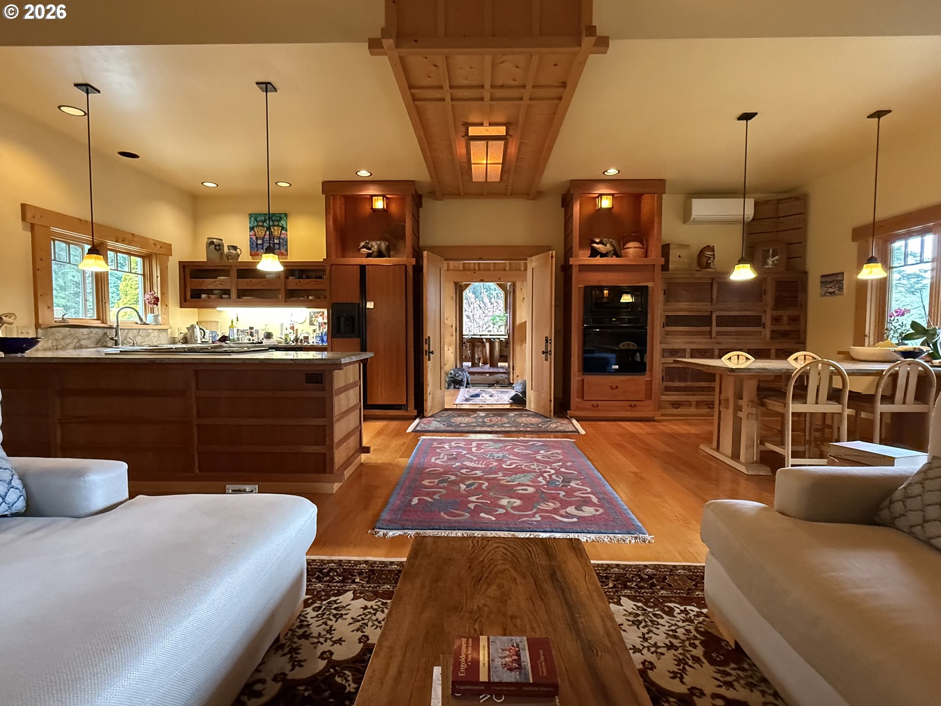 97137 N BANK ROGUE RIVER RD