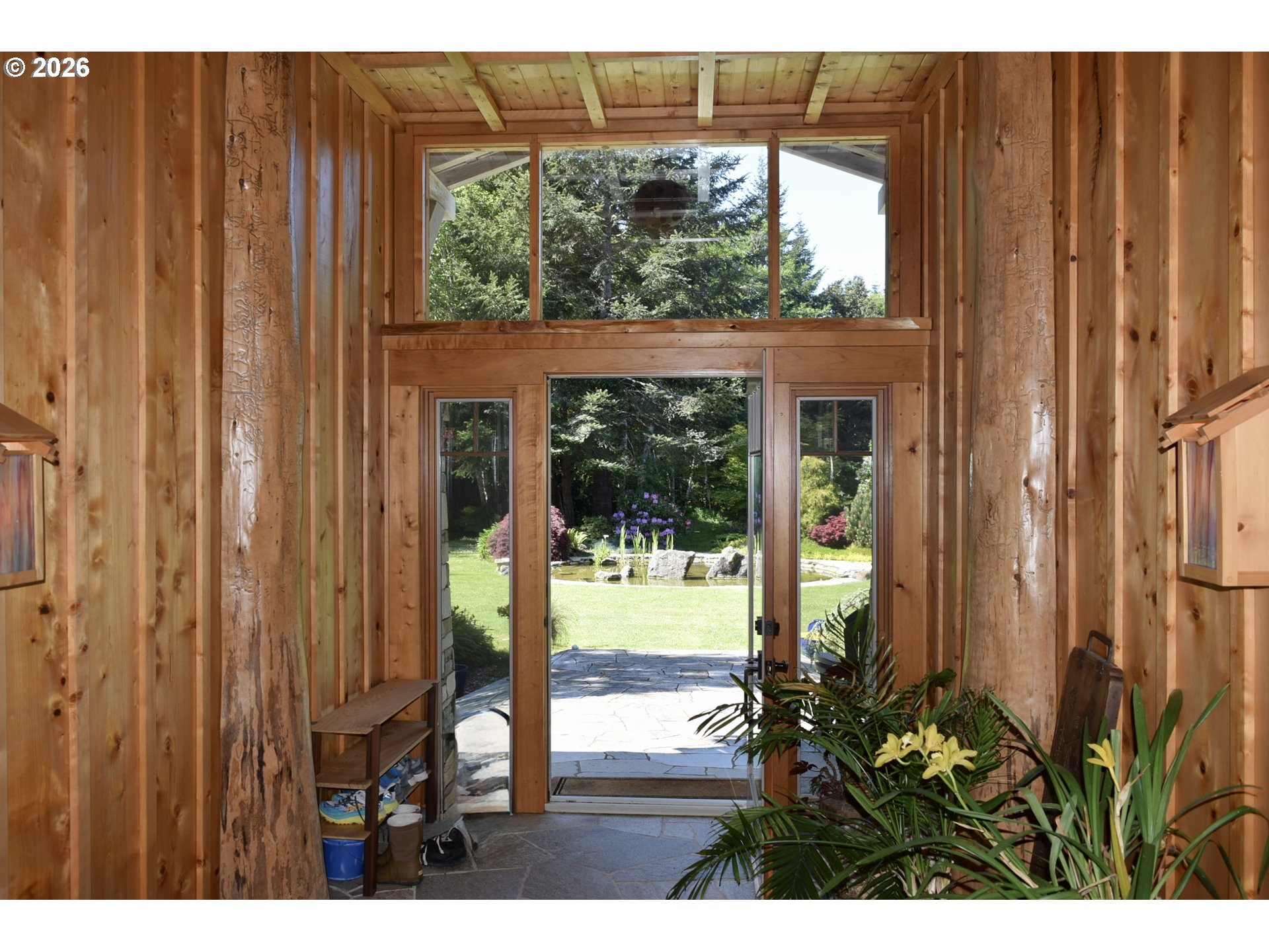 97137 N BANK ROGUE RIVER RD