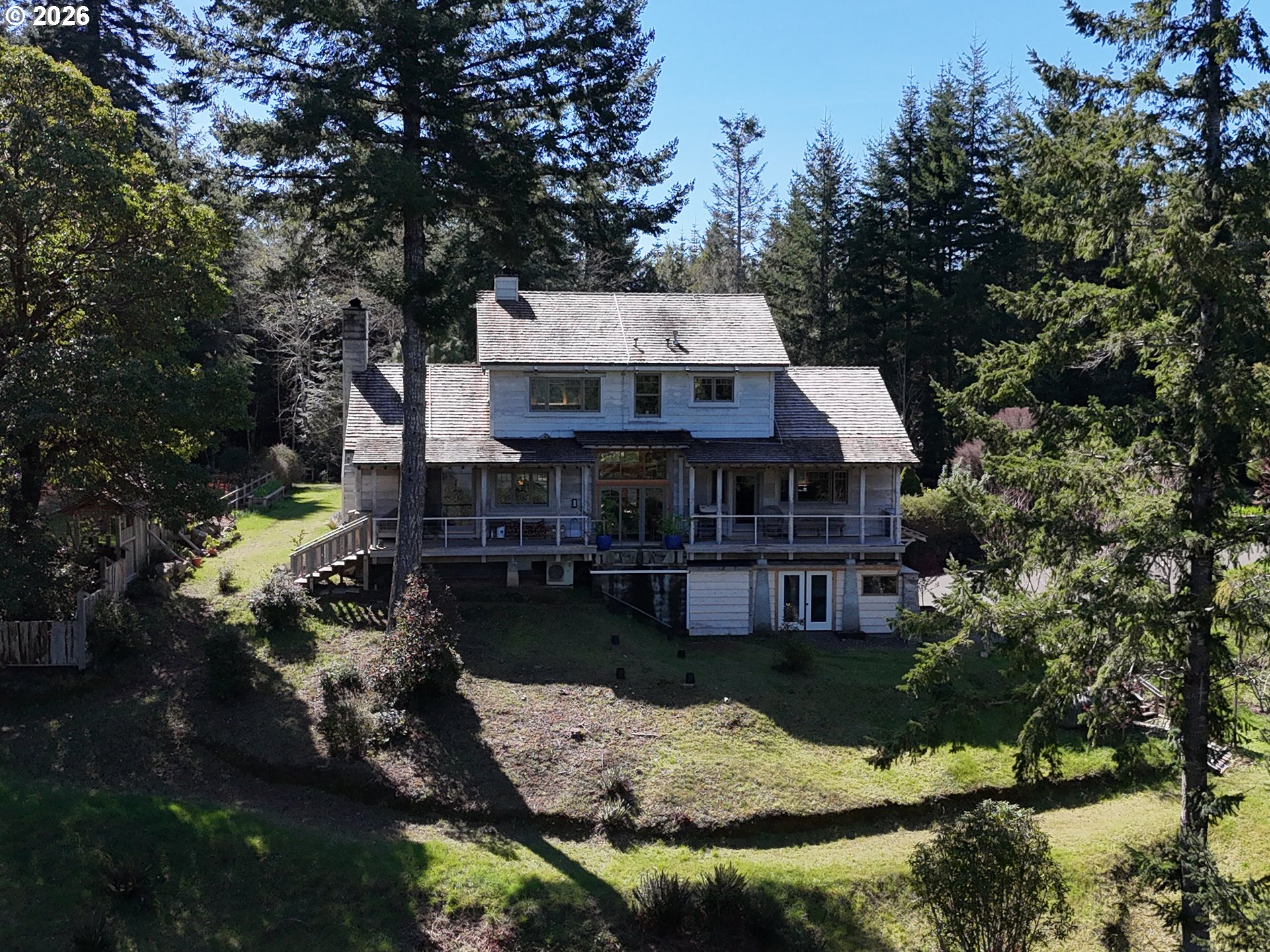 97137 N BANK ROGUE RIVER RD