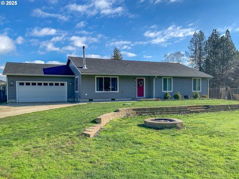 A home in Roseburg