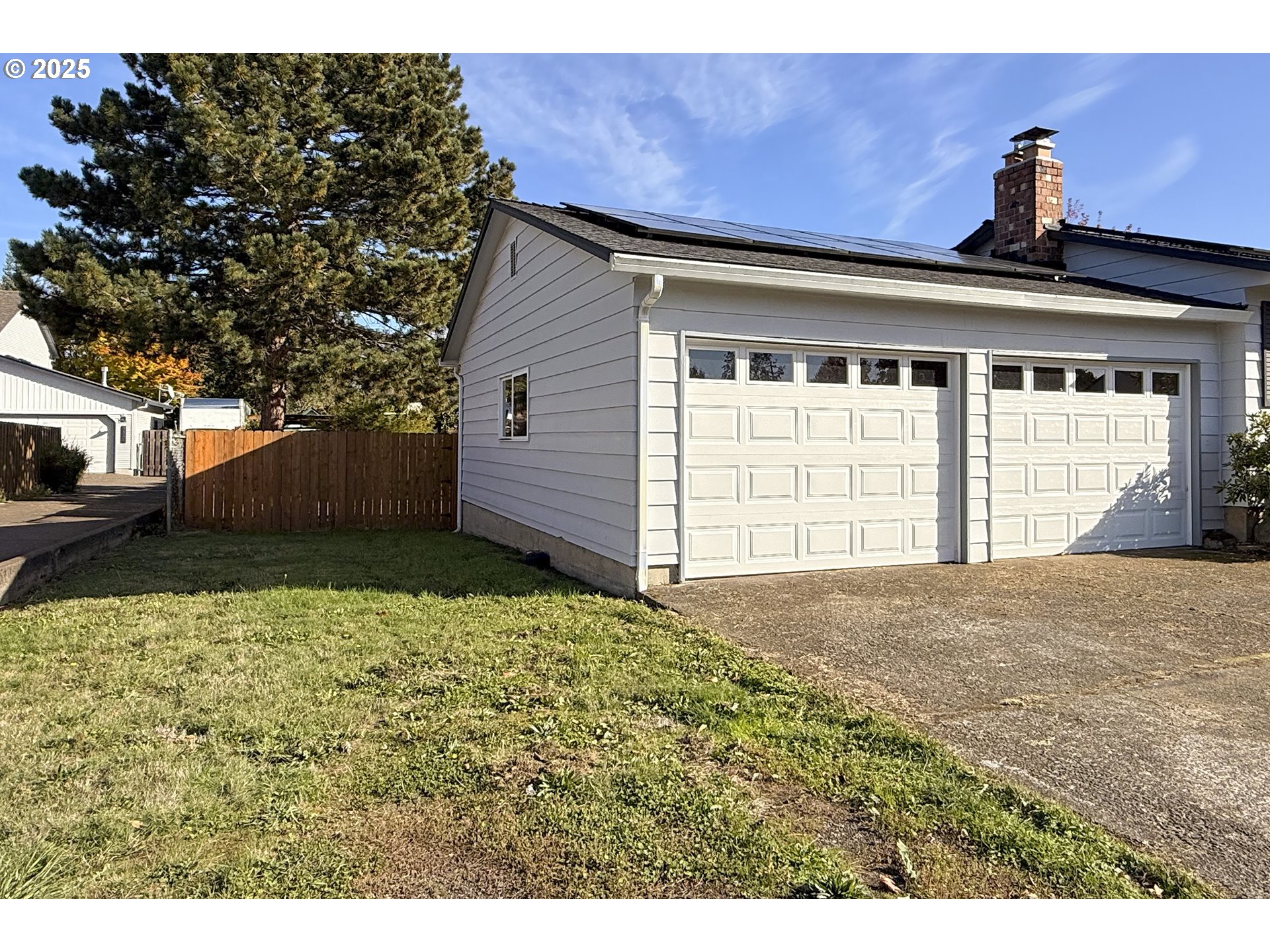 1226 SW HENSLEY RD