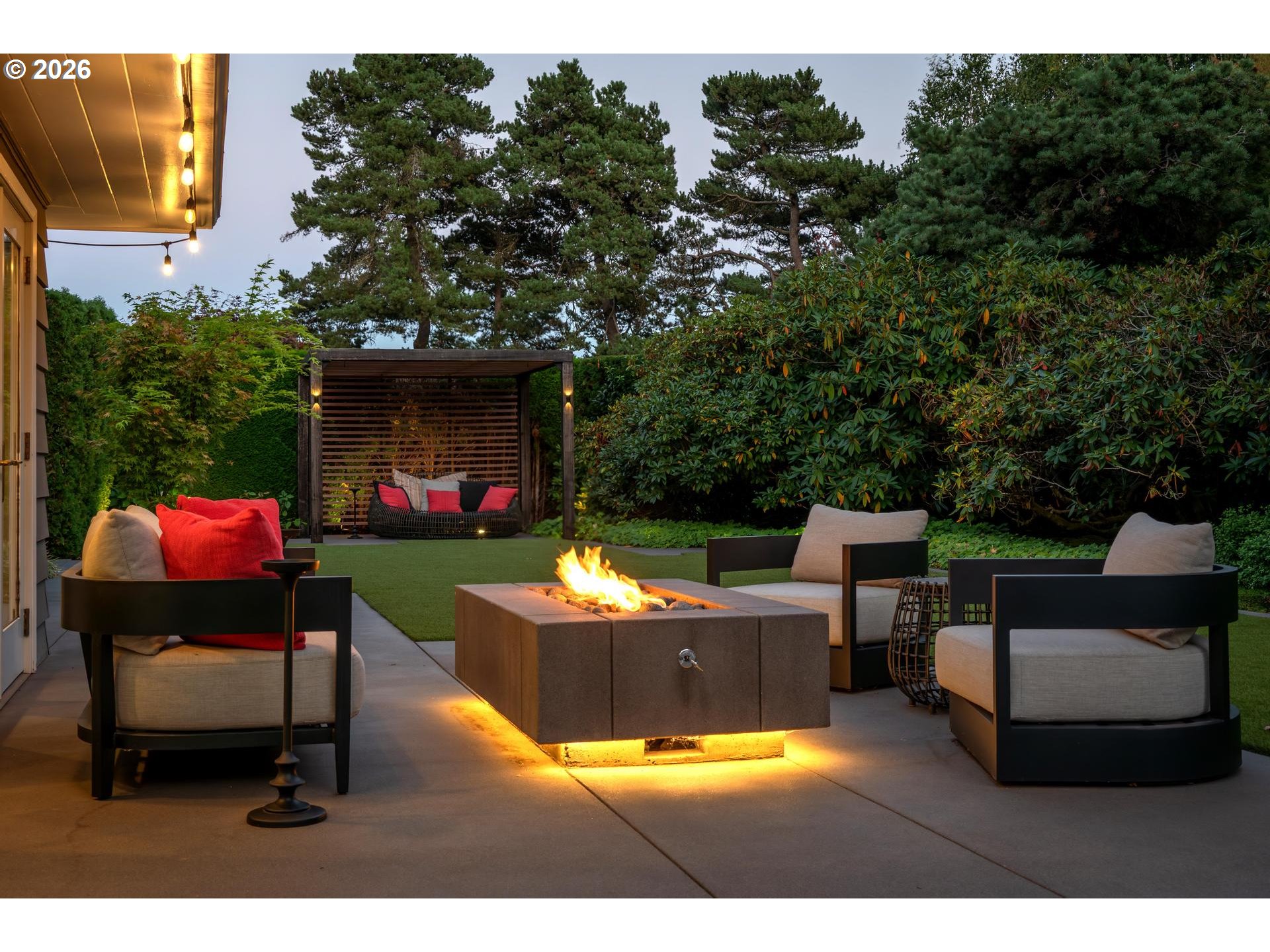 2878 NW CUMBERLAND RD