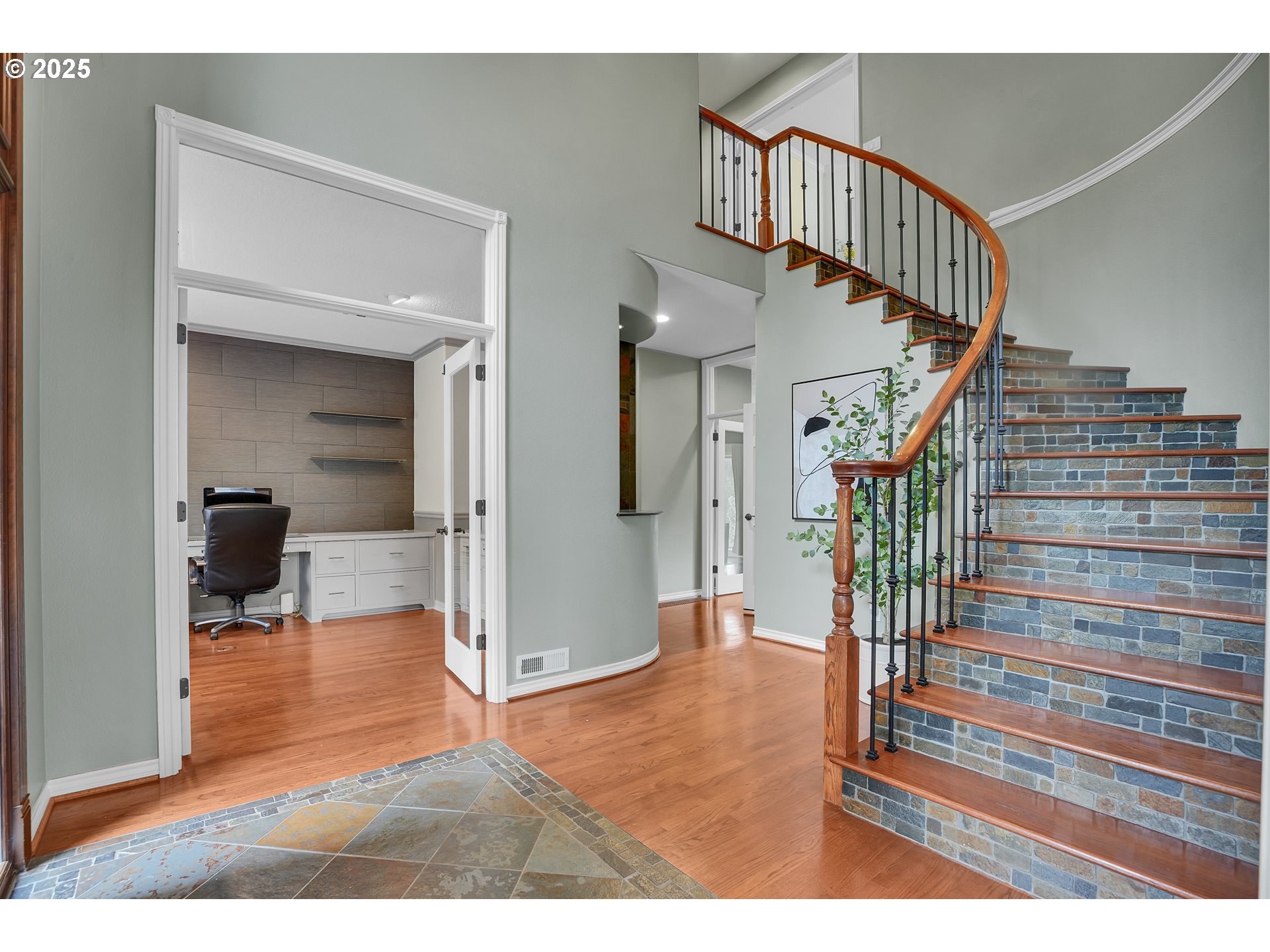 1696 SE 26TH DR