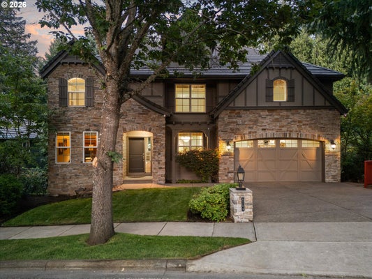 8704 SW MARSEILLES DR, BEAVERTON, OR 97007 - Image 3d9140d3faeeaacd27cc0d643e16e5a6/1143466907