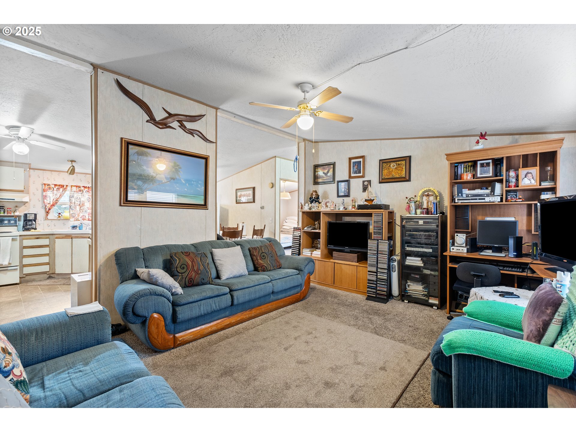 59 MANOR LOOP