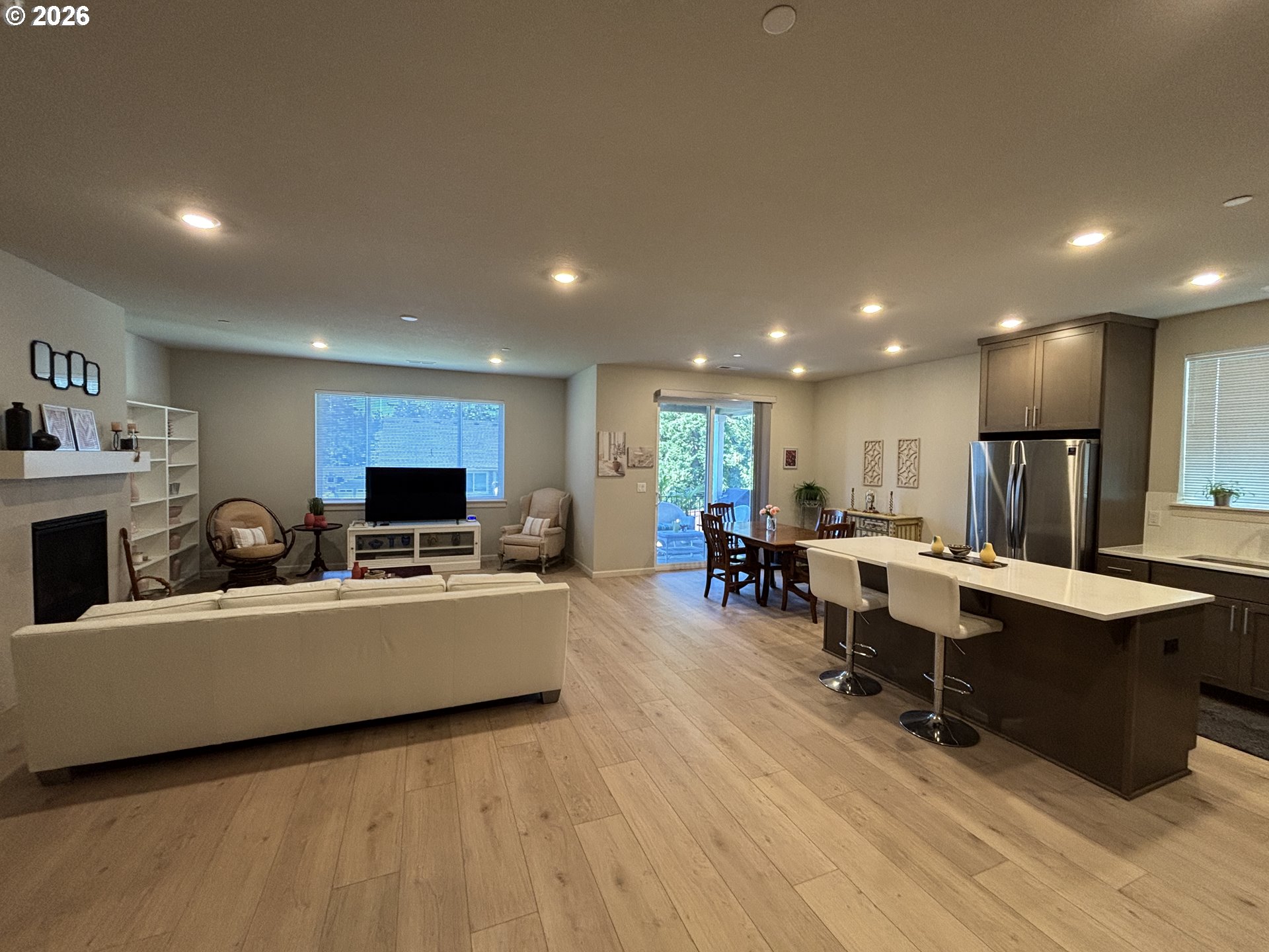 2832 S 7TH WAY