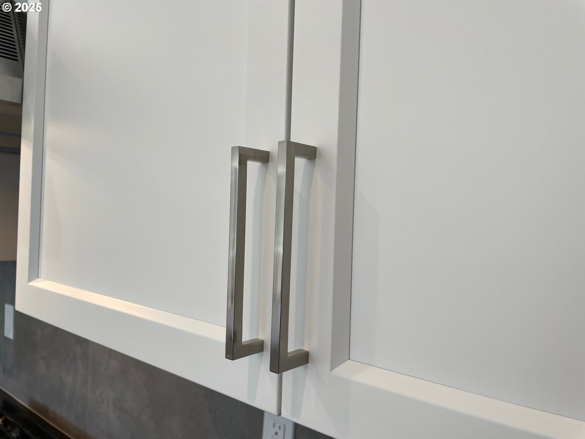 Sherwood, Oregon 97140, United States, 5 Bedrooms Bedrooms, ,3 BathroomsBathrooms,Residential,Active,47057