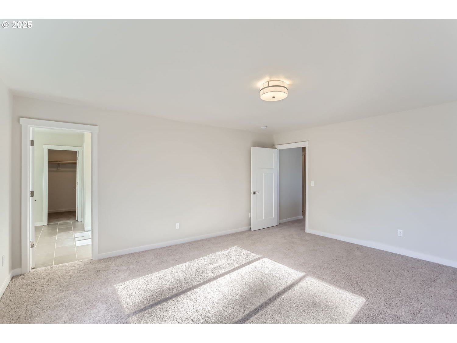 Sherwood, Oregon 97140, United States, 5 Bedrooms Bedrooms, ,3 BathroomsBathrooms,Residential,Active,47057