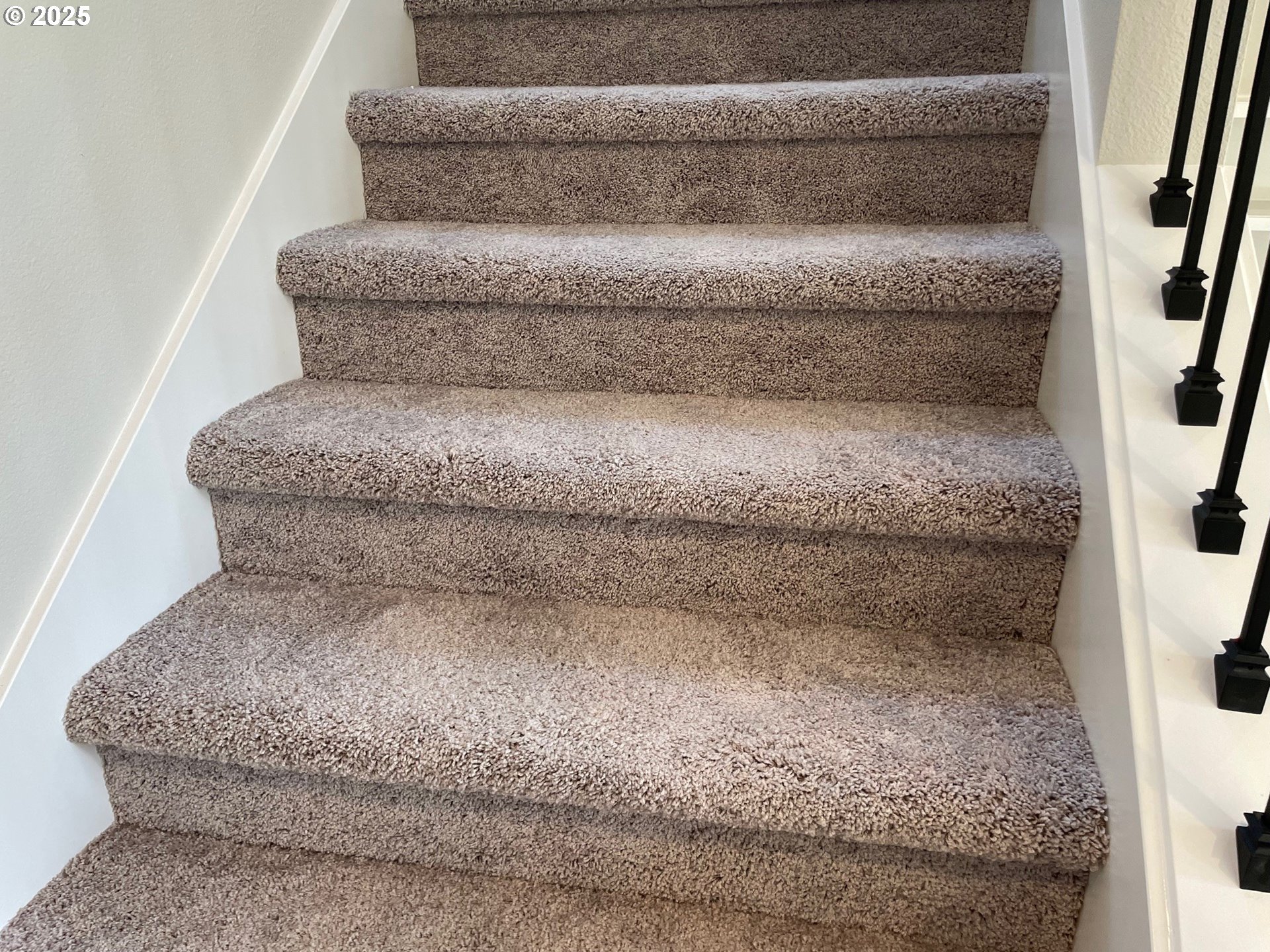 Sherwood, Oregon 97140, United States, 5 Bedrooms Bedrooms, ,3 BathroomsBathrooms,Residential,Active,47057