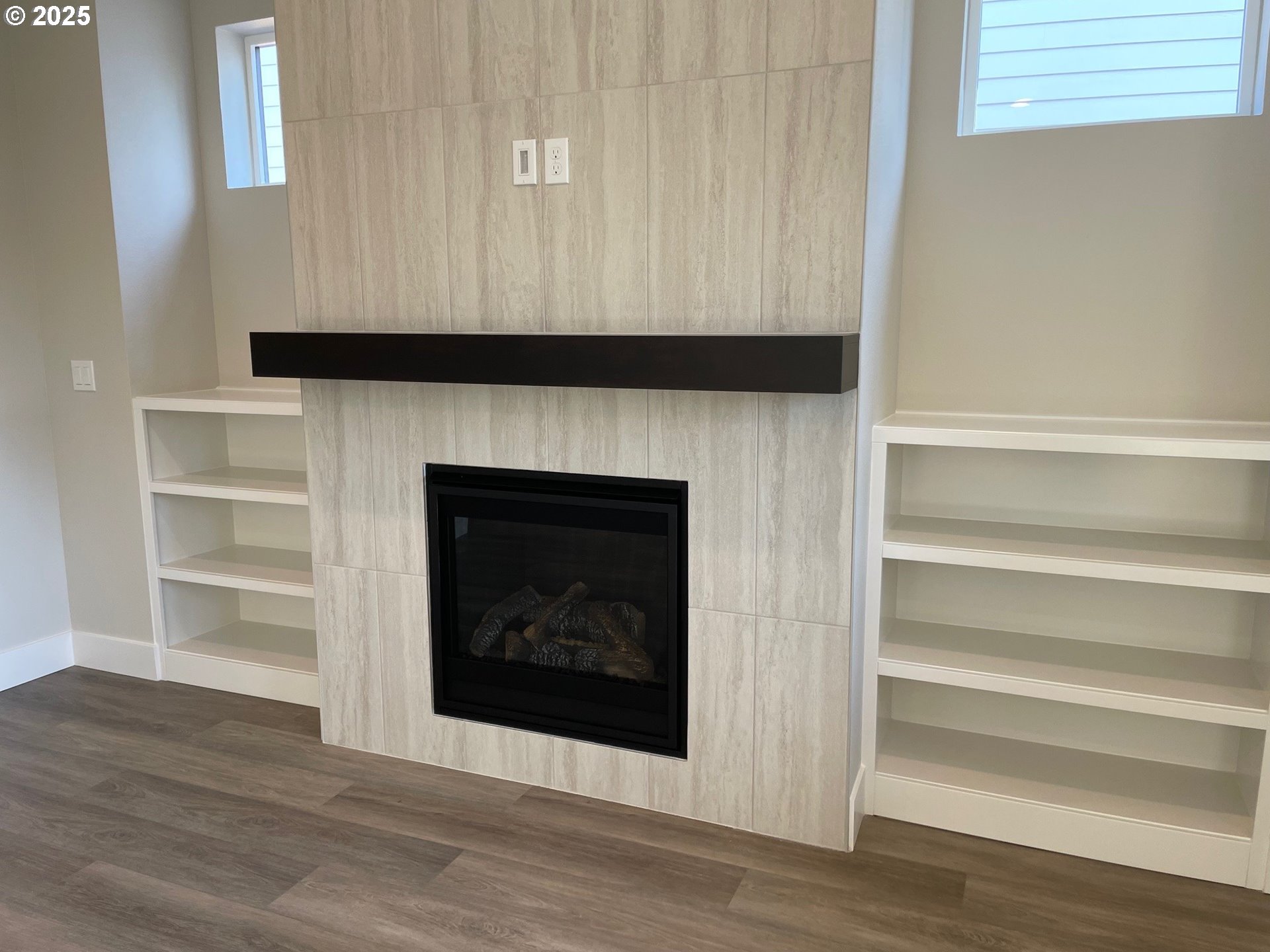 Sherwood, Oregon 97140, United States, 5 Bedrooms Bedrooms, ,3 BathroomsBathrooms,Residential,Active,47057