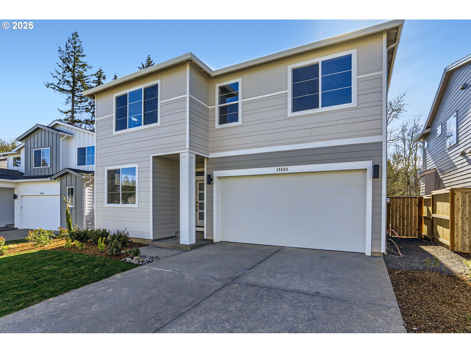 Sherwood, Oregon 97140, United States, 5 Bedrooms Bedrooms, ,3 BathroomsBathrooms,Residential,Active,47057