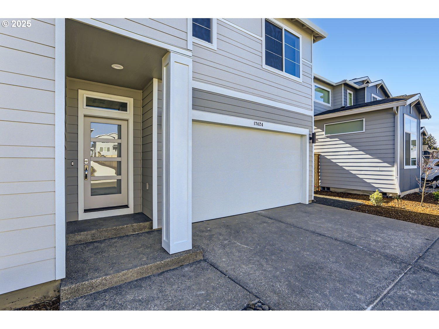 Sherwood, Oregon 97140, United States, 5 Bedrooms Bedrooms, ,3 BathroomsBathrooms,Residential,Active,47057