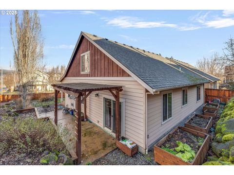 A home in Hood River