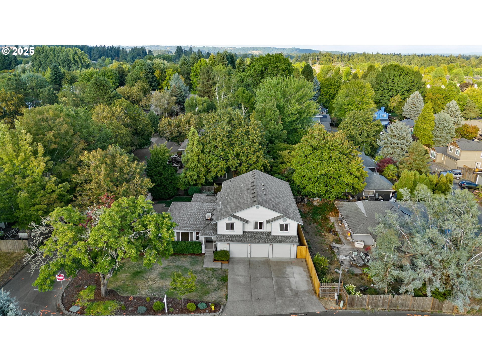 30950 SW WILLAMETTE WAY