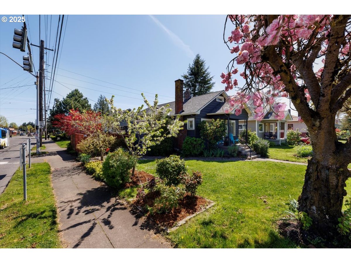 1440 NE 57TH AVE