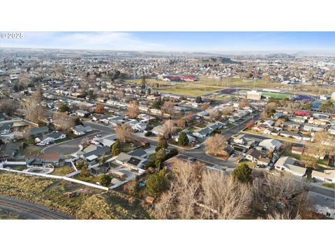 A home in Hermiston