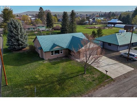 203 Litch ST Enterprise OR 97828