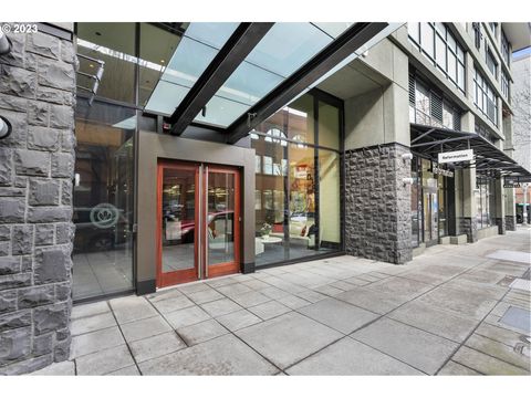 1025 NW COUCH ST 613 Portland OR 97209