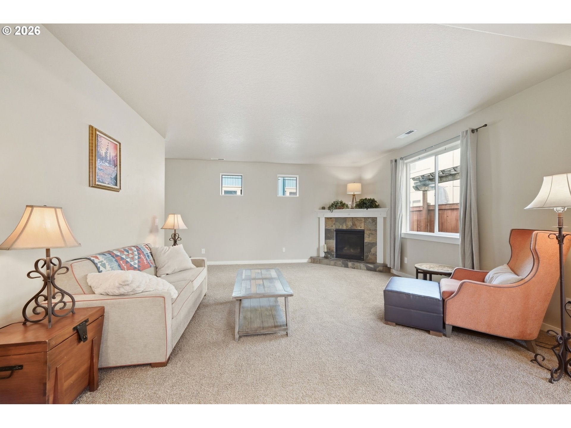 2465 PARK VIEW DR