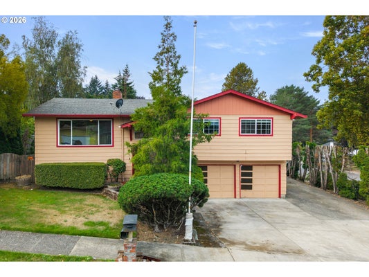 586 SW 6TH ST, GRESHAM, OR 97080 - Image 3ebfdf7b266d62ea6a9b618df3d3d1df/1577198802