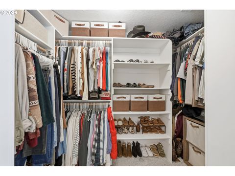 Tiny photo for 332 Owens Way, Creswell, OR 97426 (MLS # 354280349)