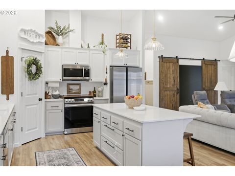 Tiny photo for 332 Owens Way, Creswell, OR 97426 (MLS # 354280349)