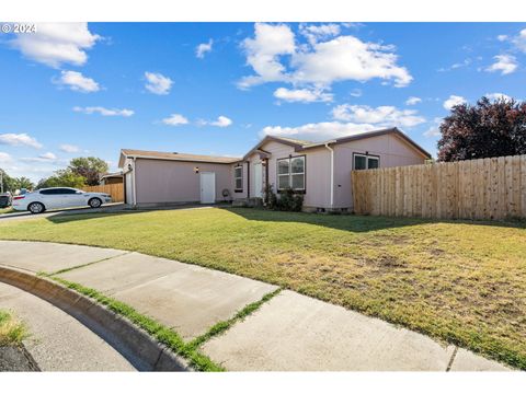 A home in Hermiston