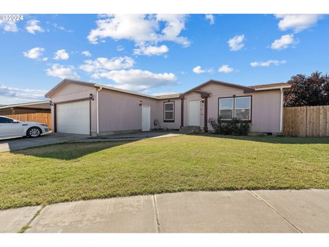 A home in Hermiston