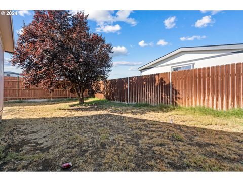 A home in Hermiston