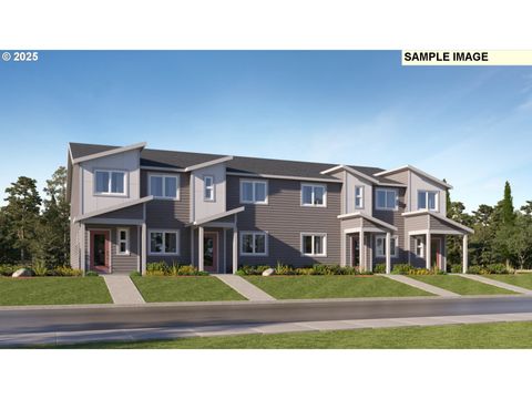 2444 Sawtelle Dr Woodburn OR 97071