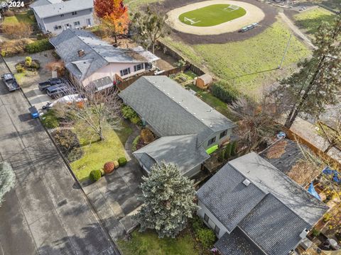 A home in Grants Pass